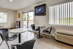 Motel 6 Waco, TX - Lacy Lakeview