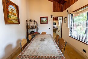 Casas del Toro Monteverde