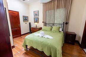 Casas del Toro Monteverde