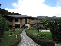 Casas del Toro Monteverde
