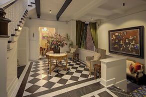 Roso Guest House