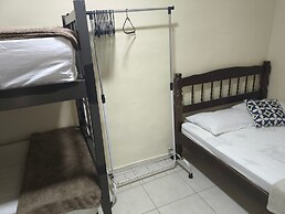 CASA MARAVILHOSA 6 QUARTOS