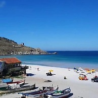 CASA MARAVILHOSA 6 QUARTOS