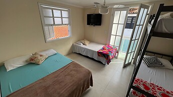 CASA MARAVILHOSA 6 QUARTOS