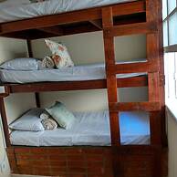 CASA MARAVILHOSA 6 QUARTOS