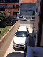 CASA MARAVILHOSA 6 QUARTOS