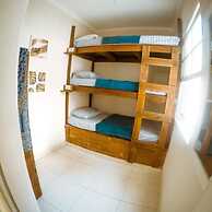 CASA MARAVILHOSA 6 QUARTOS