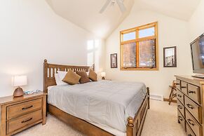 Ironwood #2984: 2 by Summit County Mountain Retreats