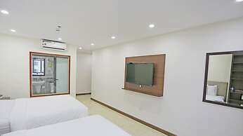 K Business 1 Hotel My Dinh