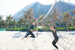 The Empyrean Cam Ranh Beach Resort