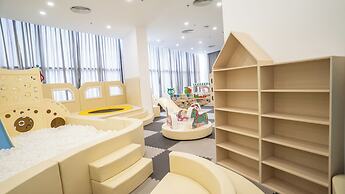 The Empyrean Cam Ranh Beach Resort