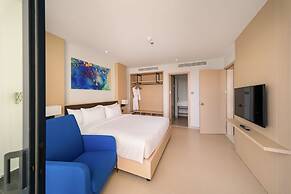 The Empyrean Cam Ranh Beach Resort