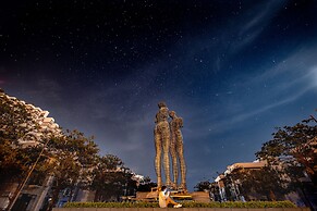 The Empyrean Cam Ranh Beach Resort