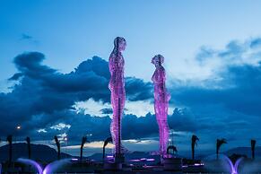 The Empyrean Cam Ranh Beach Resort