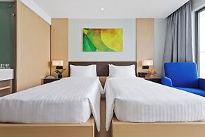 The Empyrean Cam Ranh Beach Resort