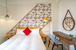 Otis Inn (Certificate No.: 2531, 2541, 2555, 2556)