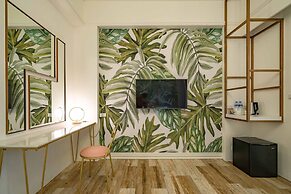 Otis Inn (Certificate No.: 2531, 2541, 2555, 2556)