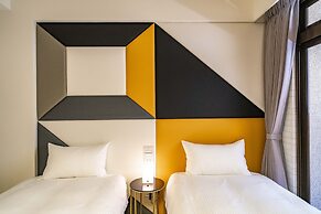 Otis Inn (Certificate No.: 2531, 2541, 2555, 2556)