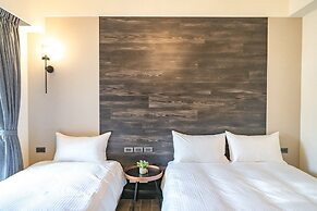 Otis Inn (Certificate No.: 2531, 2541, 2555, 2556)