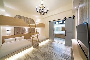 Otis Inn (Certificate No.: 2531, 2541, 2555, 2556)