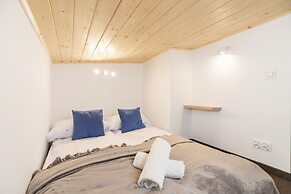 Mountain Apartment Kubińca by Renters