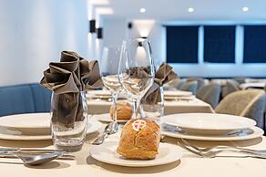 Hôtel L’Aigle du Montana by Les Etincelles