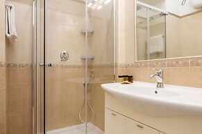 San Cesareo 64 Suite