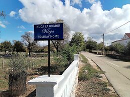 Holiday Home Višnja