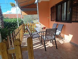 Holiday Home Višnja with Pool