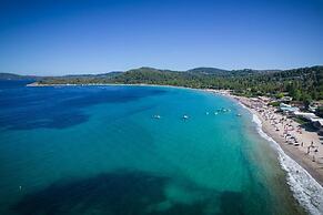 Paliouri Luxury Bungalows