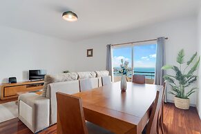 Santa Cruz Apartment