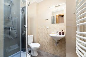 Rural Two-bedroom Apartment by Renters