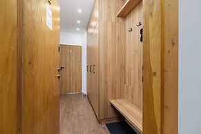 Rural Two-bedroom Apartment by Renters