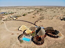 Kalahari Red Dunes Lodge l Ondili