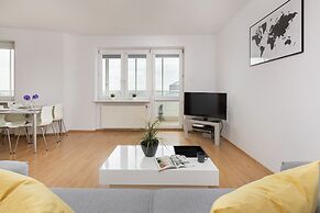 Warsaw Ursynów Apartment by Renters