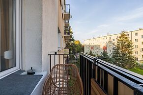 Nad Potokiem Apartment Poznań by Renters