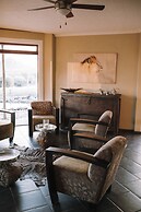 Hohenstein Lodge l Ondili