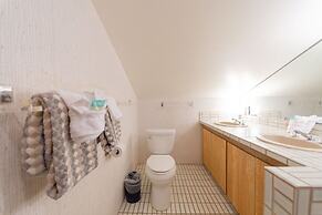 Turtle Bay Sage ta-097-866-3424-02 1 Bedroom Condo by RedAwning