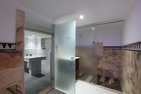 Silver Suites Hotel & Spa