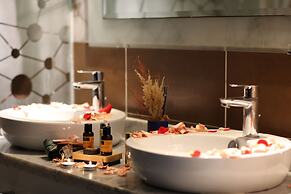 Silver Suites Hotel & Spa