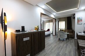 Silver Suites Hotel & Spa