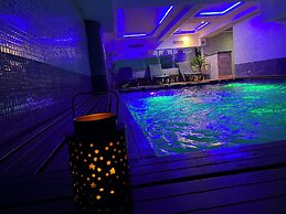 Silver Suites Hotel & Spa