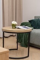 Krochmalna Apartment Warsaw by Renters