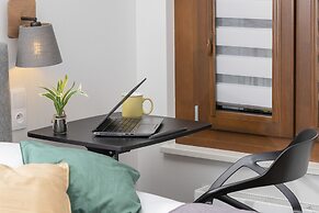 Krochmalna Apartment Warsaw by Renters