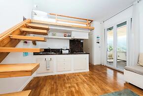 Beautiful Studio With sea View Cefalu, Sicily