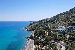 Beautiful Studio With sea View Cefalu, Sicily