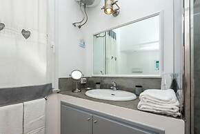 Beautiful Studio With sea View Cefalu, Sicily