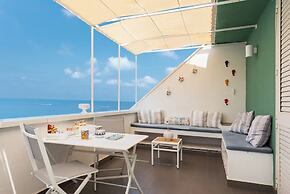 Beautiful Studio With sea View Cefalu, Sicily