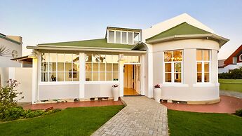 Brigadoon Boutique Guesthouse l Ondili