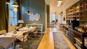 Brigadoon Boutique Guesthouse l Ondili